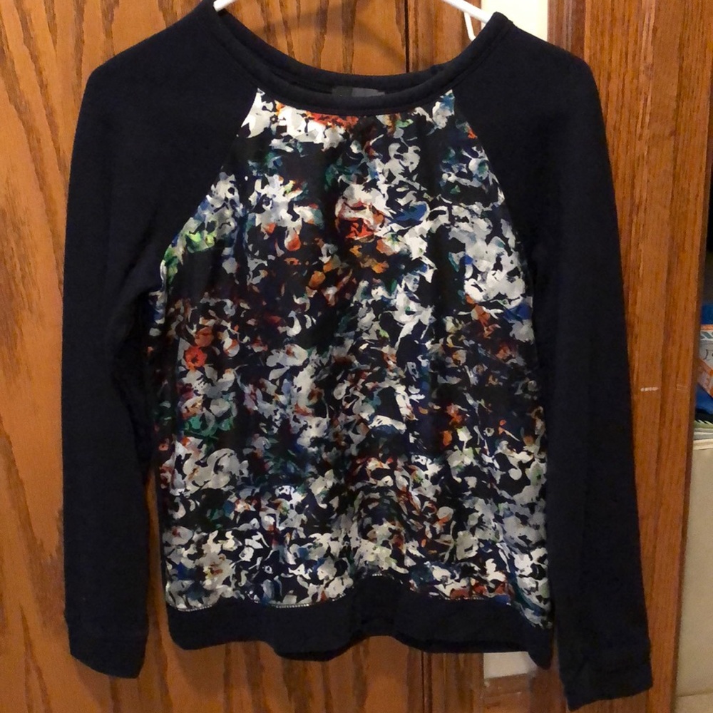 Floral print sweatshirt